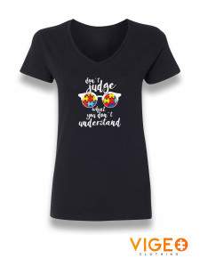 'Don't Judge What You Don't Understand' Women's Shirt